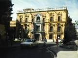 Malaga: Near the Alcazaba was this government building with some great architecture.